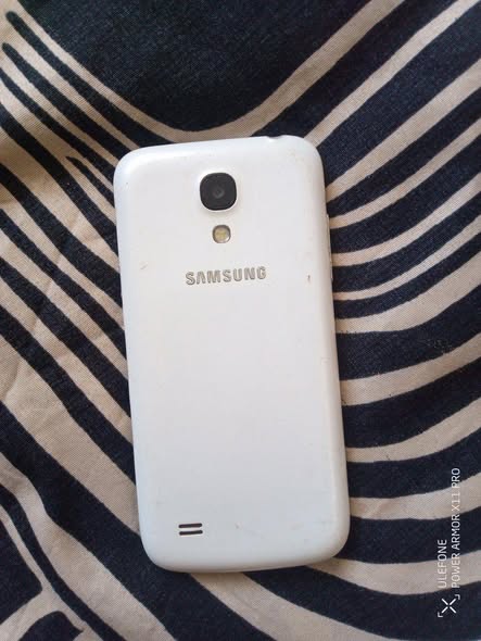 Galaxy S4 mini photo 2