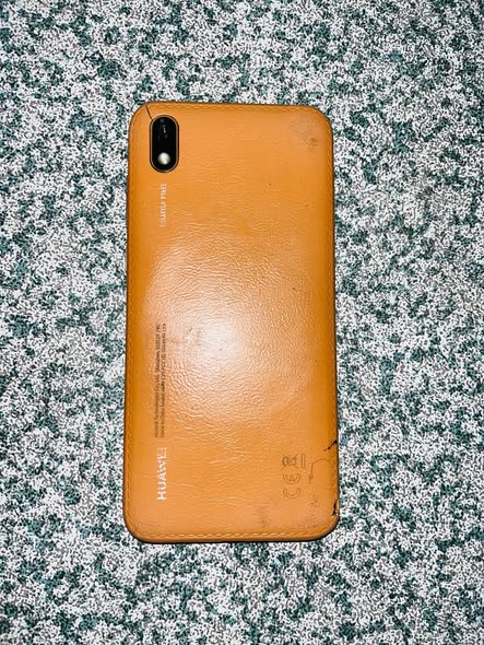 Huawei y5 2019 photo 2