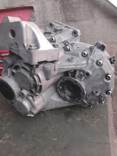 Golf 4manual 6speed gearbox in Rehoboth photo 4