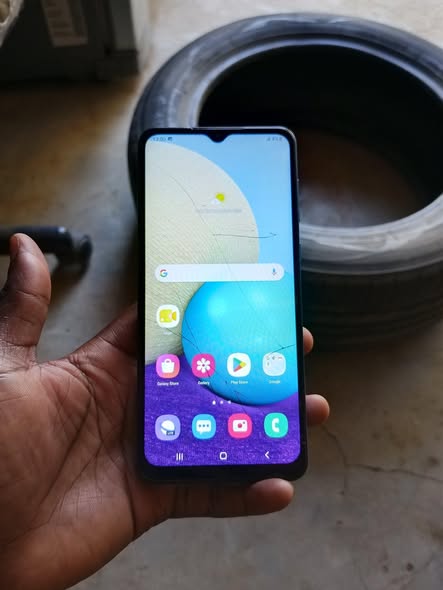 Samsung A02 photo 2