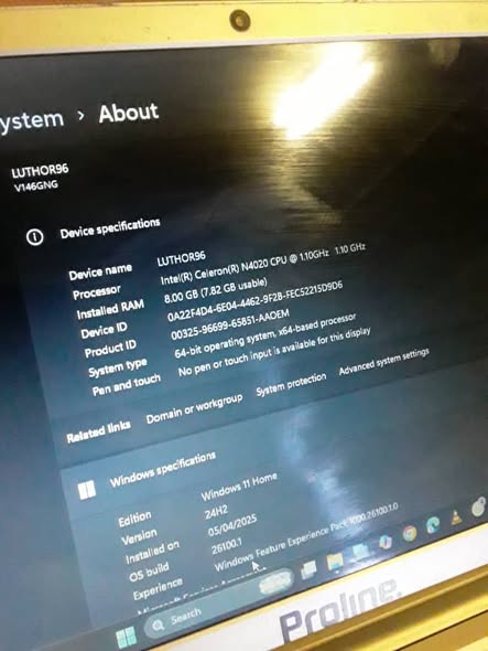 PROLINE 14 inches laptop photo 2