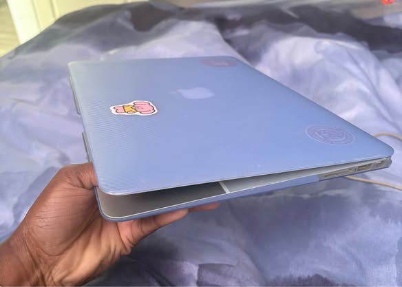 MacBook Air photo 2