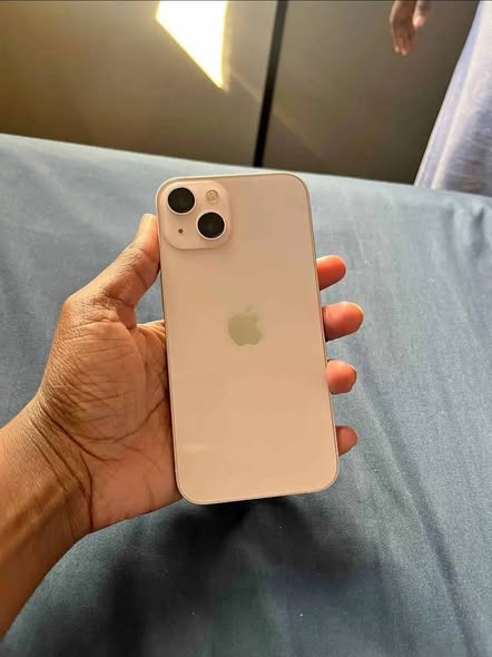 Iphone13 pro max & Iphone13 photo 2