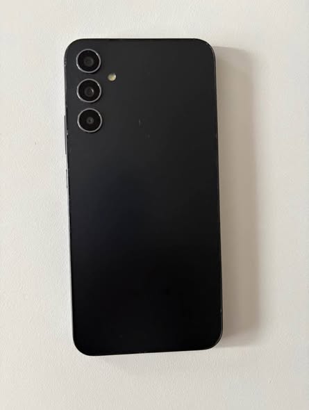 Samsung A34 photo 2