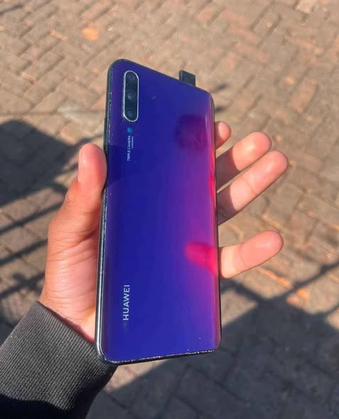 Huawei y9s photo 2
