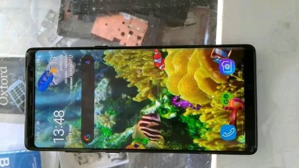 Samsung Galaxy Note 8 photo 2