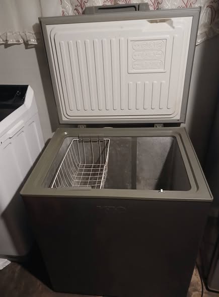 Kic deep freezer photo 2