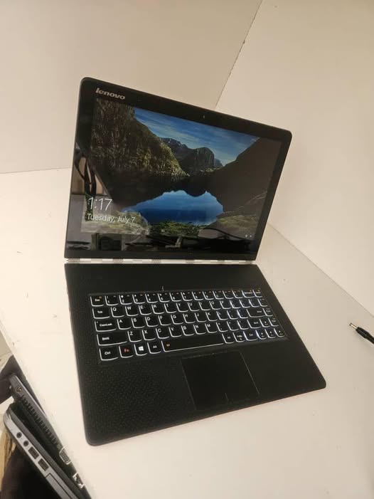Lenovo Yoga touch Screen photo 1