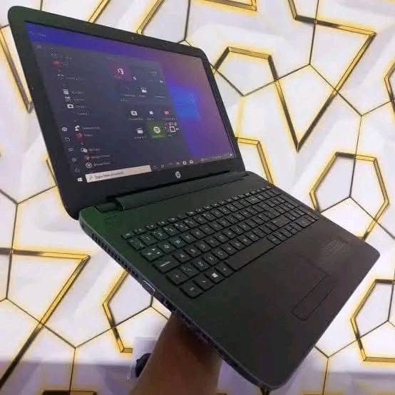 Hp 250 intel photo 1