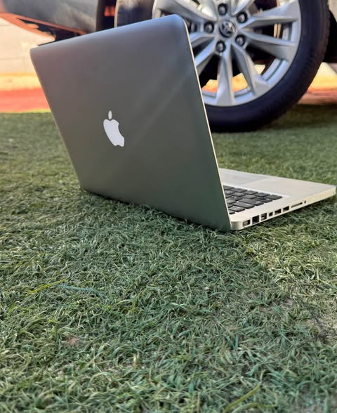 MacBook Pro photo 5