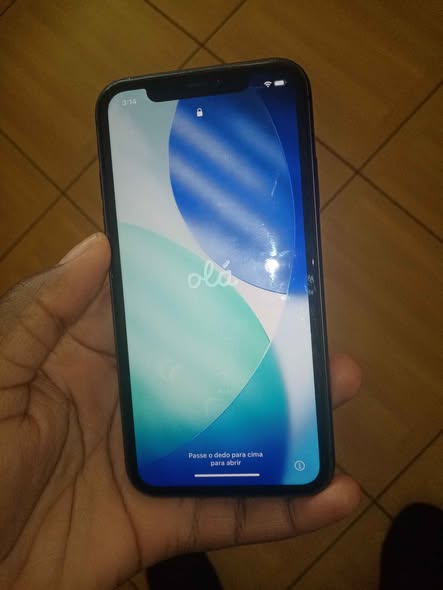 IPhone 11 photo 2