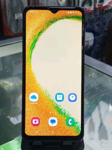 Samsung Galaxy A04s 128GB photo 1