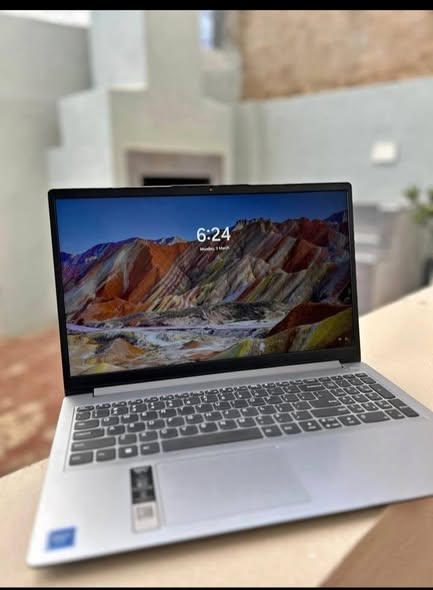 Lenovo IdeaPad photo 1