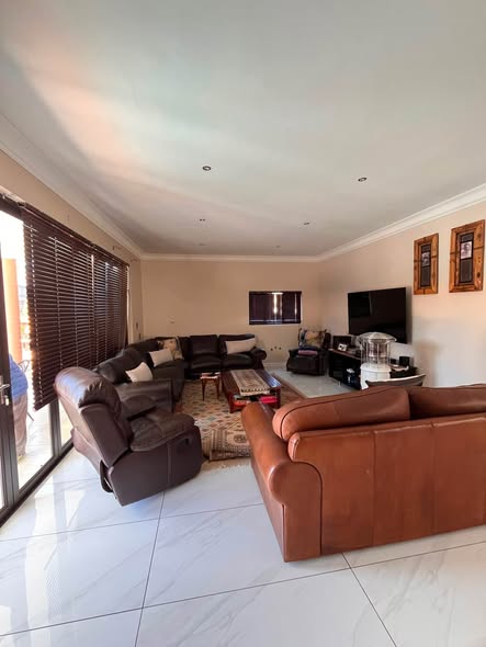 Ausblick house for sale photo 4