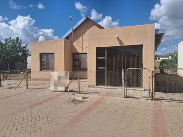 3 Bedroom House For Sale Osona Village photo 3