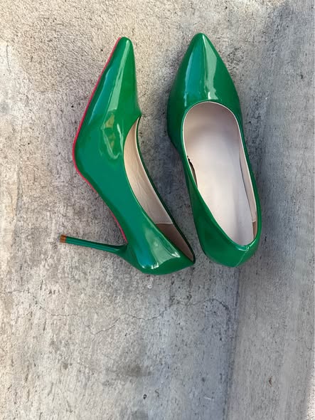 All SHOES SIZE 5 photo 4