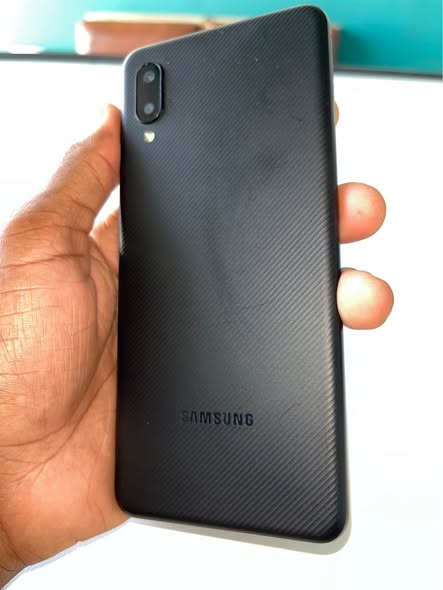 Samsung A02 photo 4