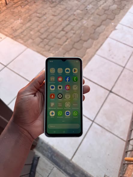SAMSUNG GALAXY A16 5G 128GB photo 1