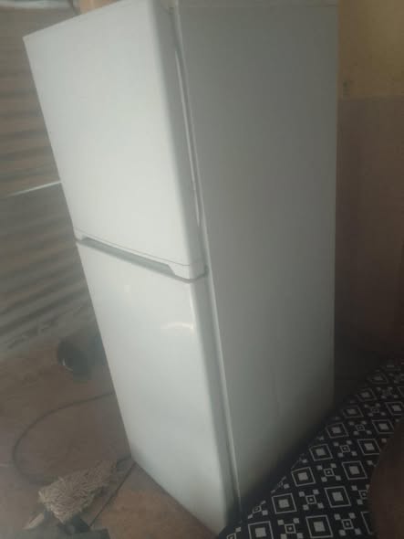Kic fridge photo 3