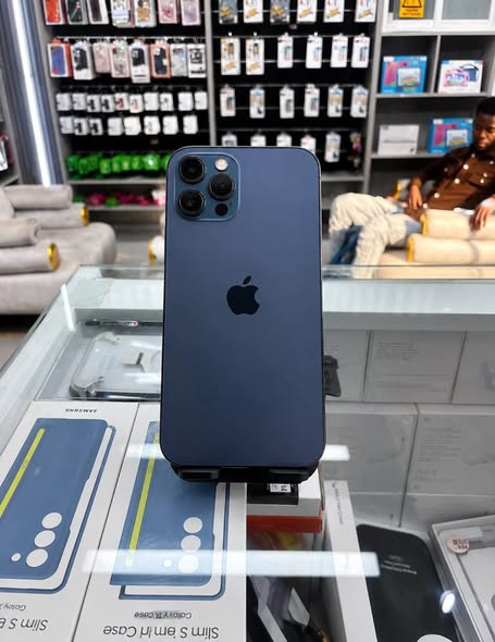 IPHONE 12PRO 128GB photo 1
