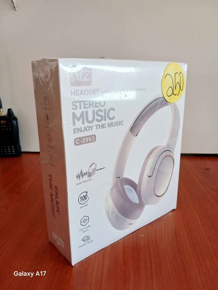 Headsets photo 3