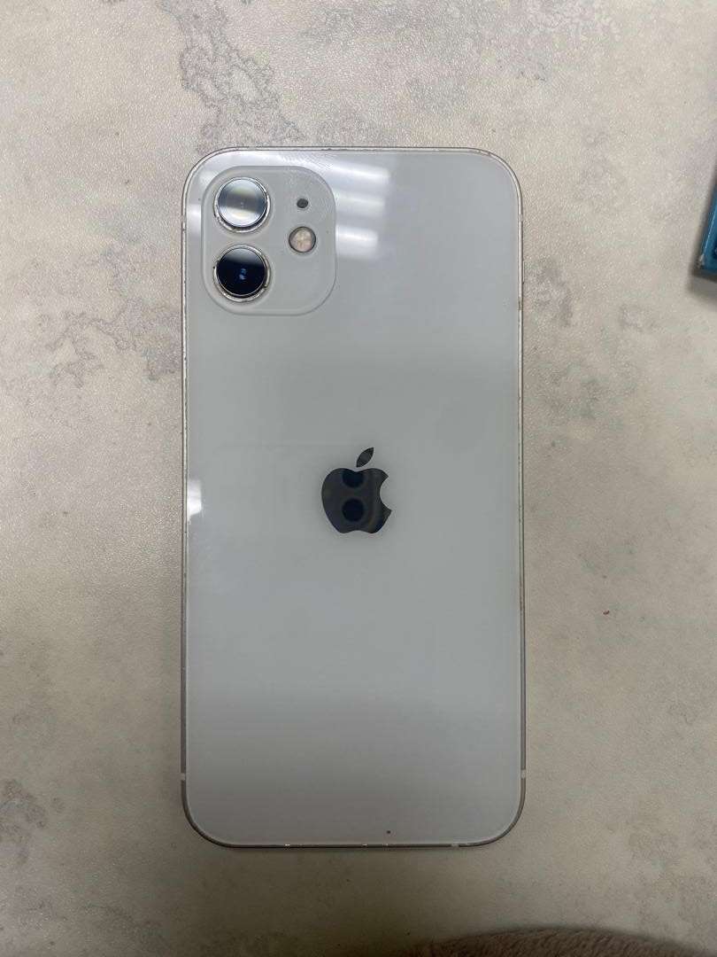 iPhone for Sale photo 3