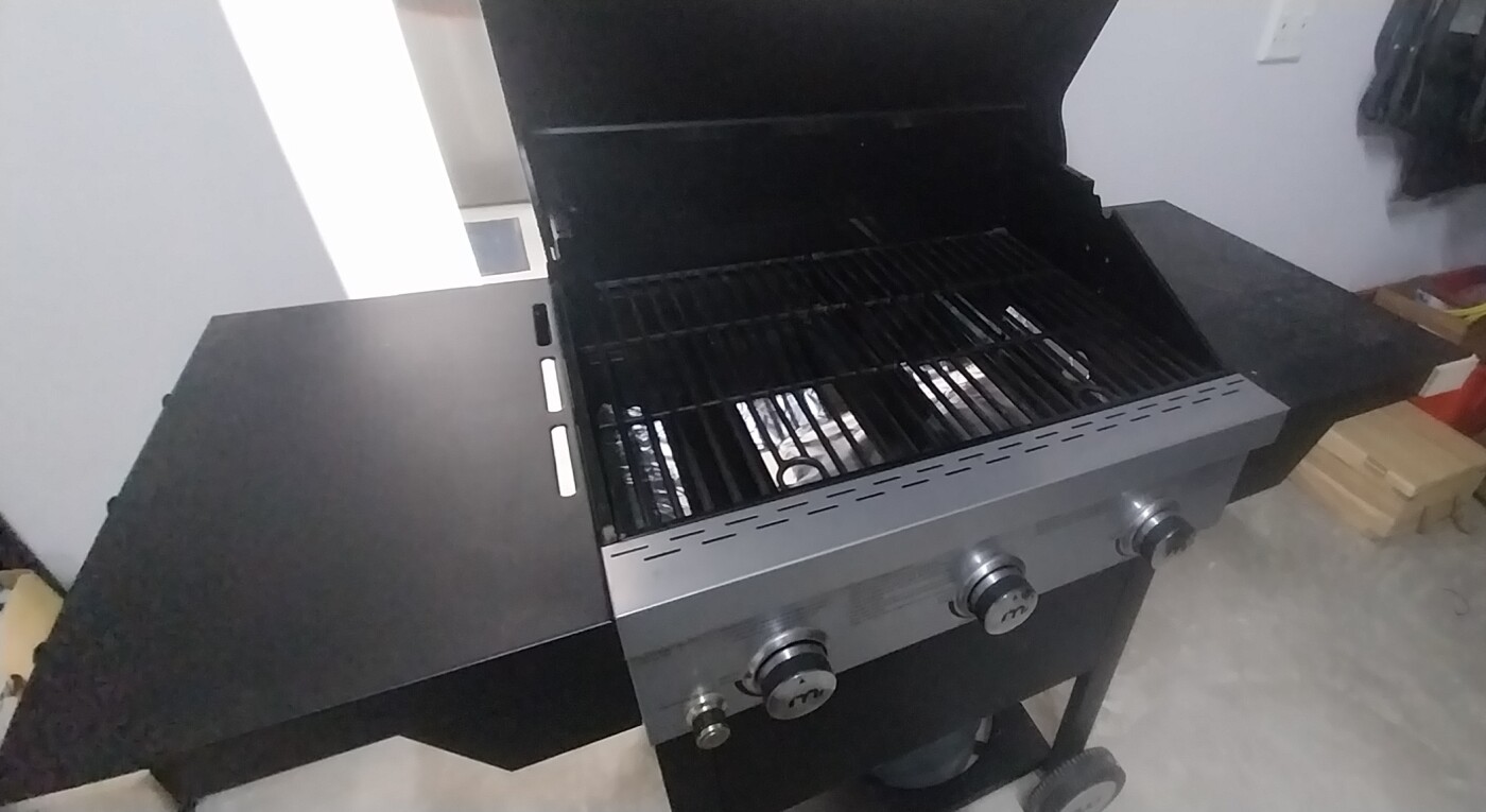 Megamaster Gas Braai with Gas Bottle photo 3