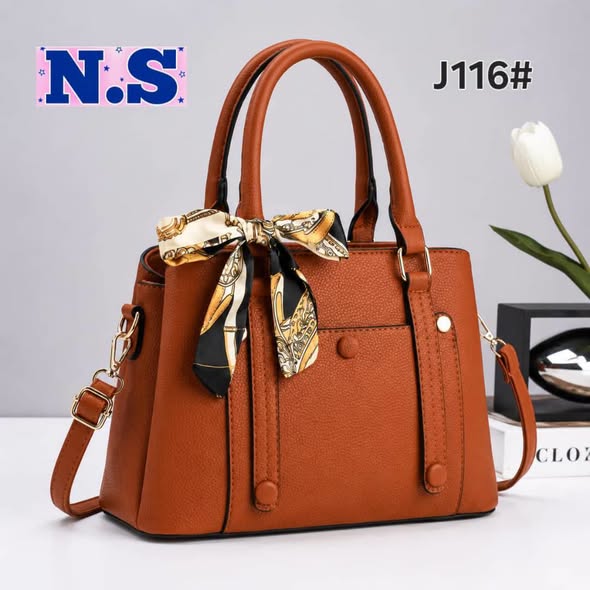 Handbags photo 1