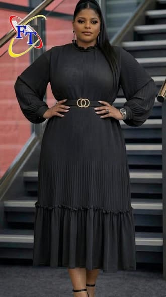 Dress photo 2
