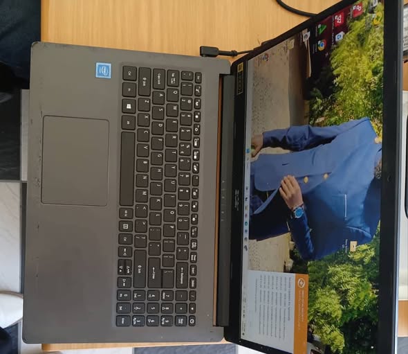Acer PC photo 2