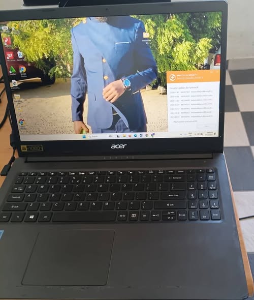 Acer PC photo 1
