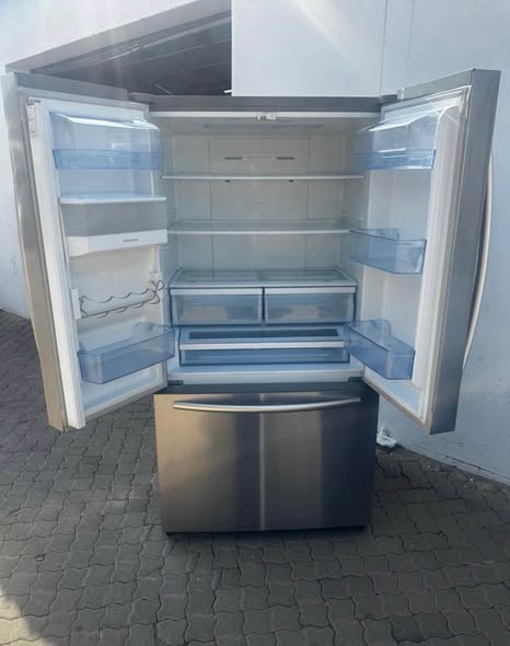 Hisense double door fridge photo 1