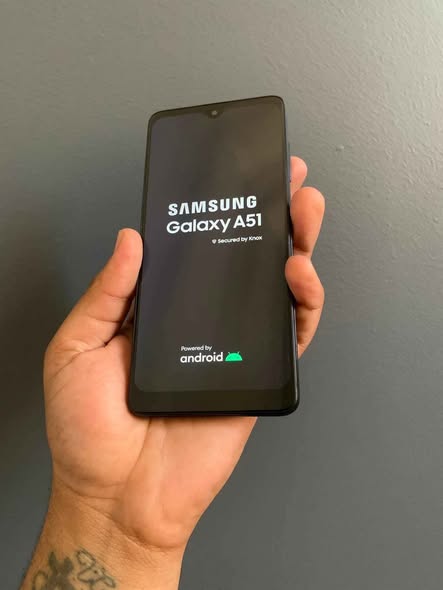 SAMSUNG GALAXY A51 photo 1