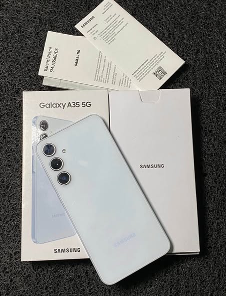 Samsung A35 photo 1