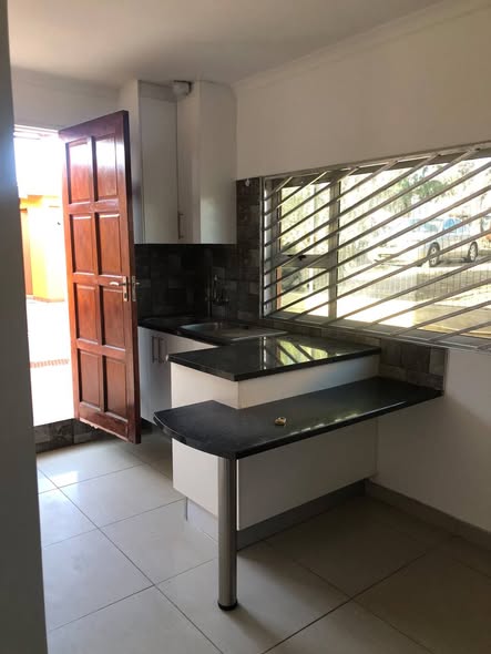 House for Sale in Cantral Katutura photo 2