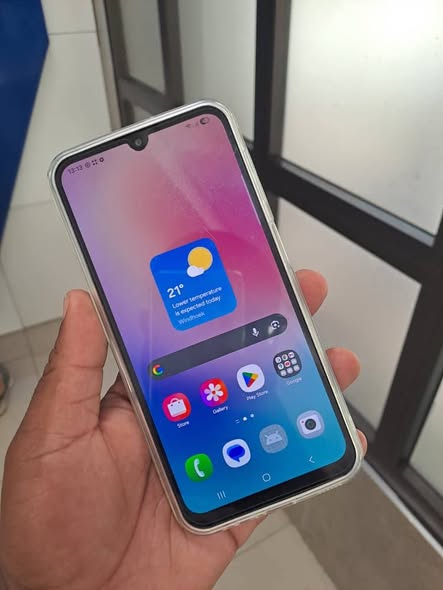 Samsung S24 and Samsung A16 photo 3