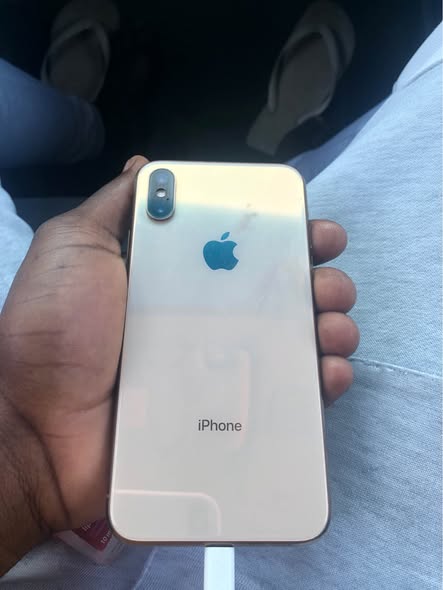 iPhone XS Max 256gig photo 4