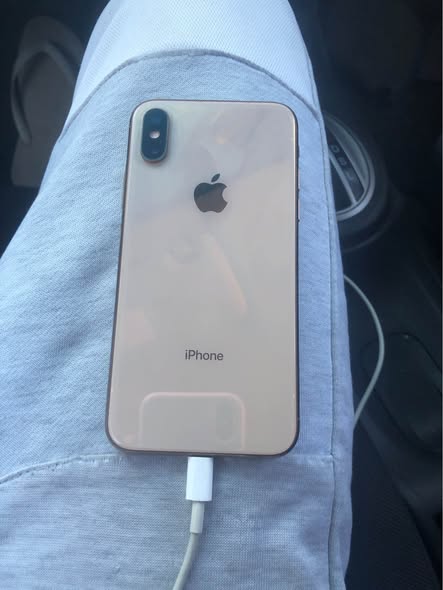 iPhone XS Max 256gig photo 3