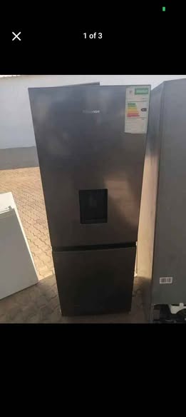 Hisense upright fridge photo 2