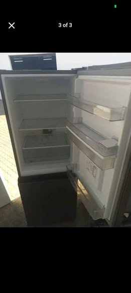 Hisense upright fridge photo 1