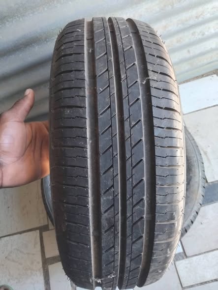 R14 tyres photo 2