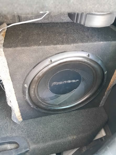 Subwoofer photo 2