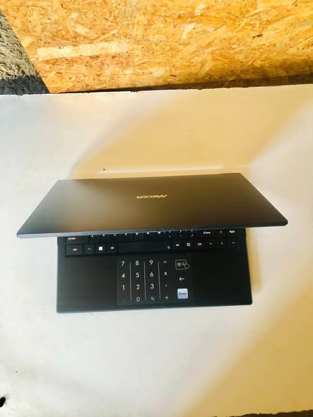 Meccer Laptop photo 4