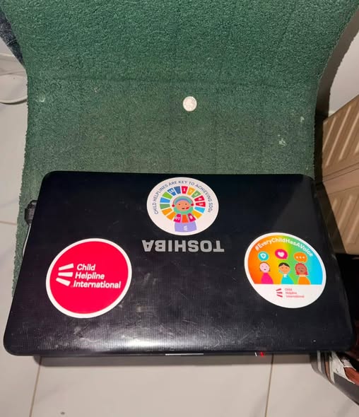 Toshiba laptop photo 3