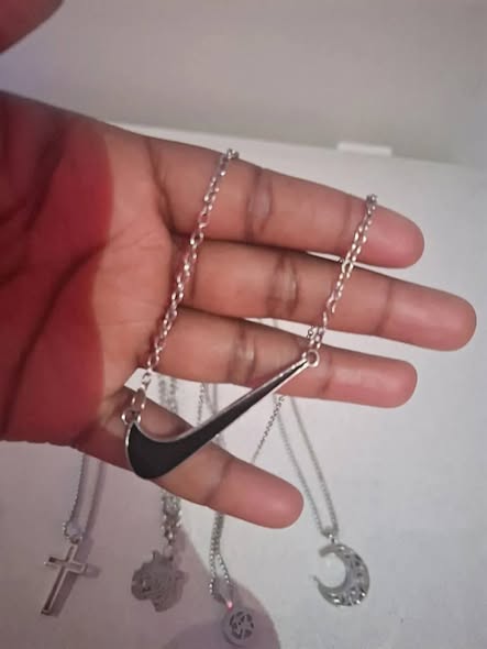 High quality necklaces photo 5
