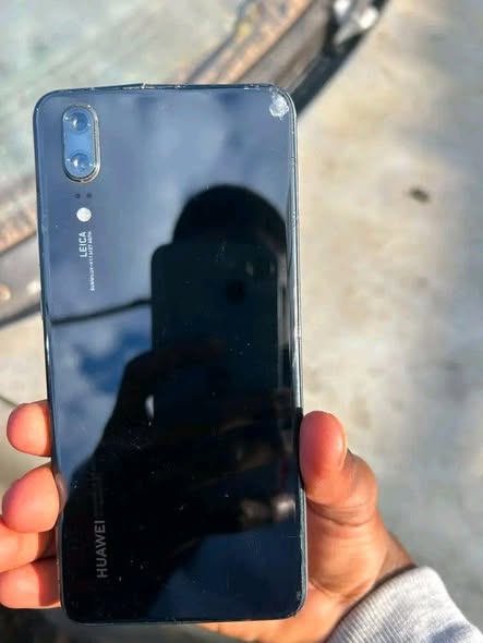 Huawei p20  128gb photo 1