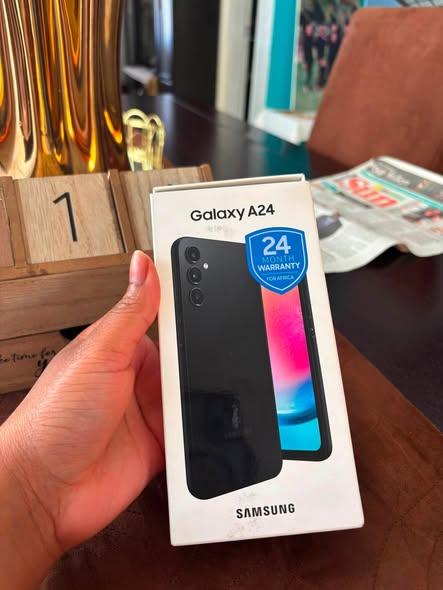 Samsung A24 photo 3