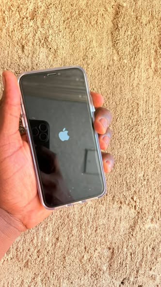 IPHONE X 64GB photo 1