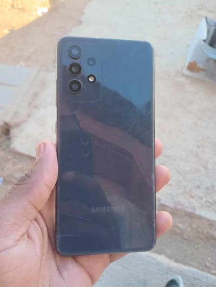 SAMSUNG A32 photo 2