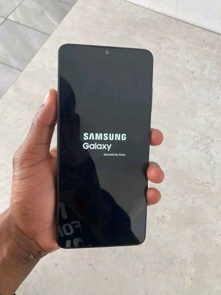 Samsung A06 photo 3